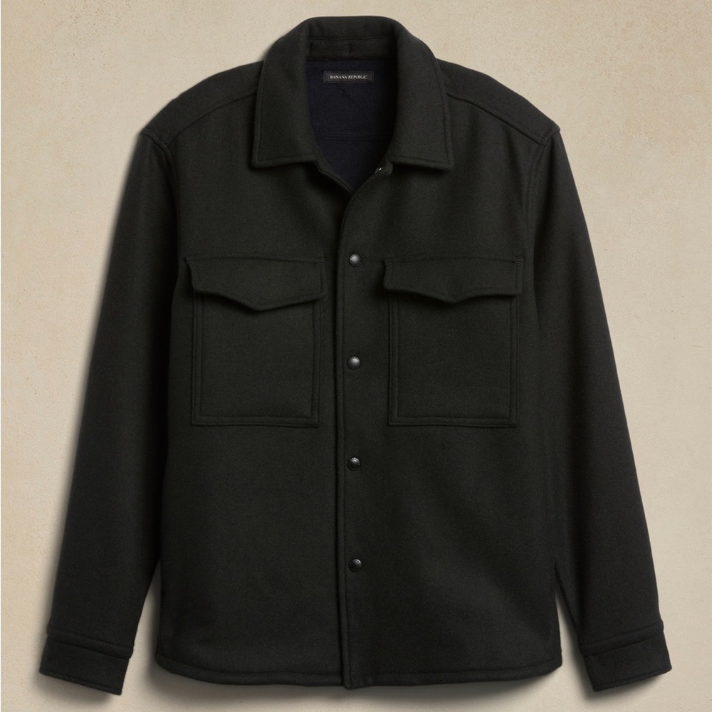 Wool Shirt-Jacket / Dark Green/Olive